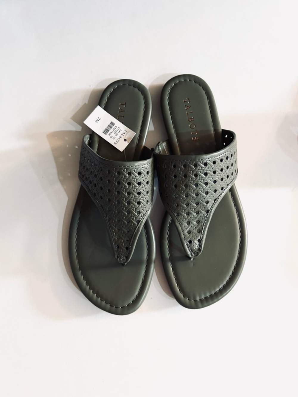 NWT Talbots Olive Green Toe-Post Flat Sandals - Stylish Casual Flip Flops